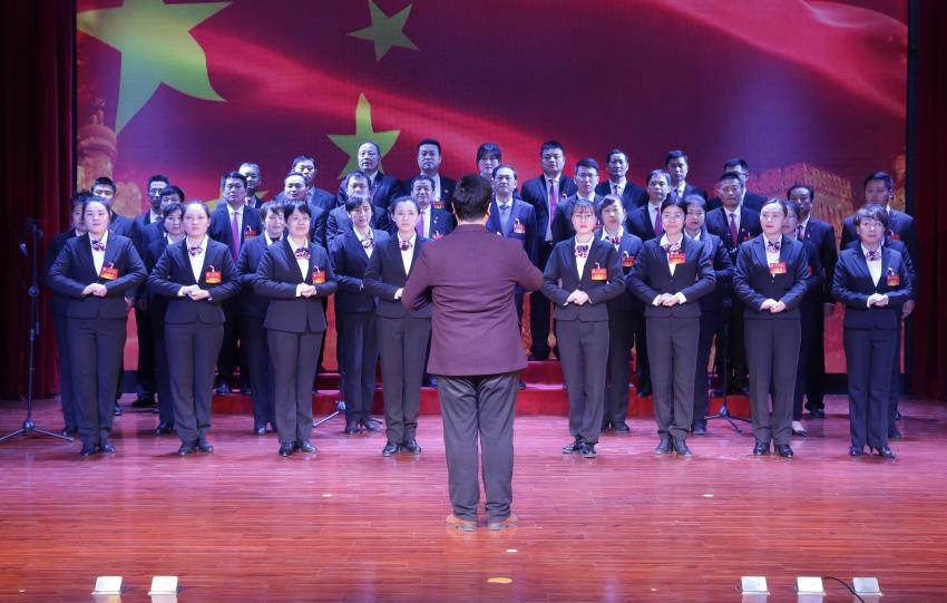 徐州寶潤實業(yè)集團(tuán)2019年度工作動員大會---大合唱《團(tuán)結(jié)就是力量》、《我愛你中國》